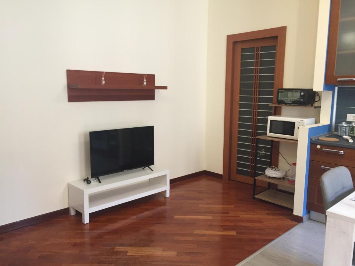 Rosy Apartment Рим Екстериор снимка